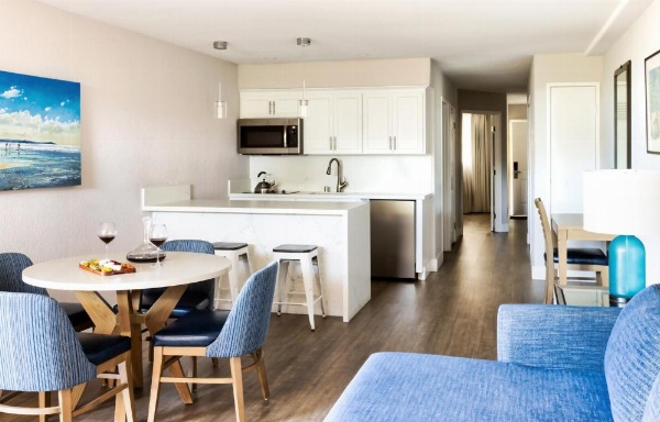 Seascape Beach Resort image 21